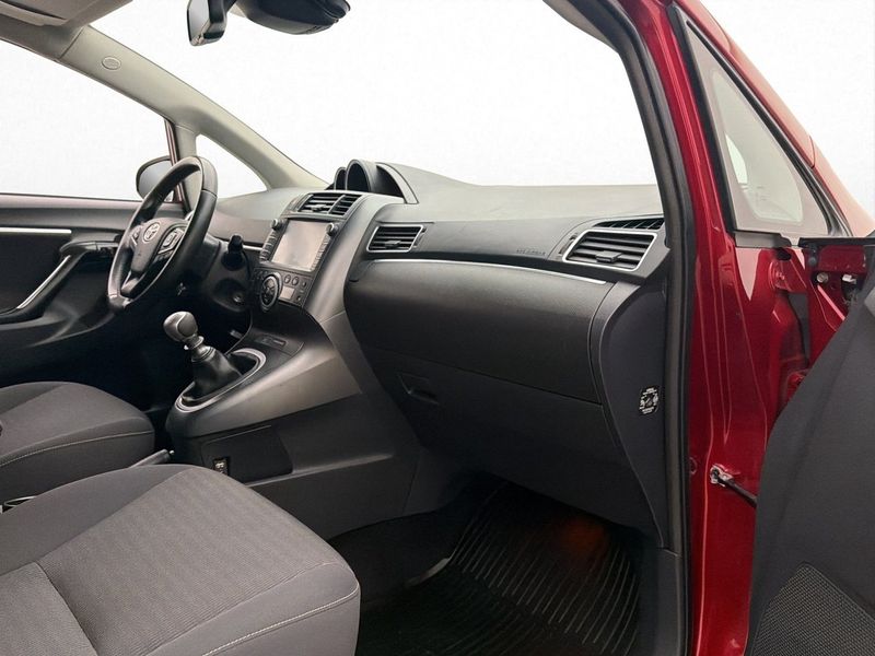 Toyota Verso bild 22