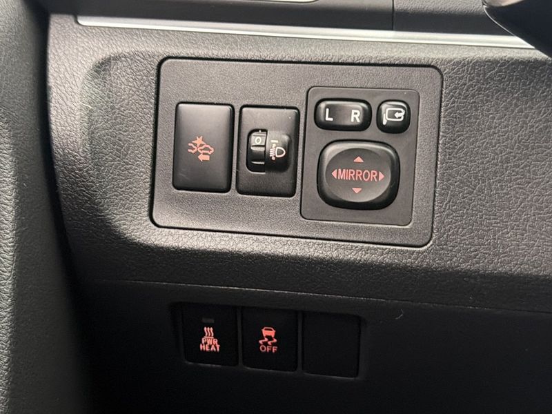 Toyota Verso bild 34
