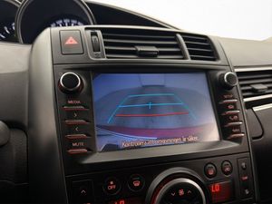 Toyota Verso bild 17