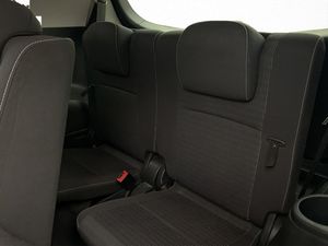 Toyota Verso bild 24