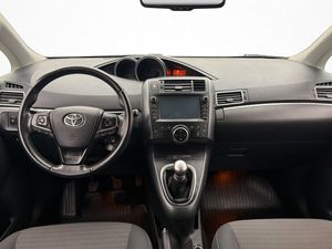 Toyota Verso bild 12