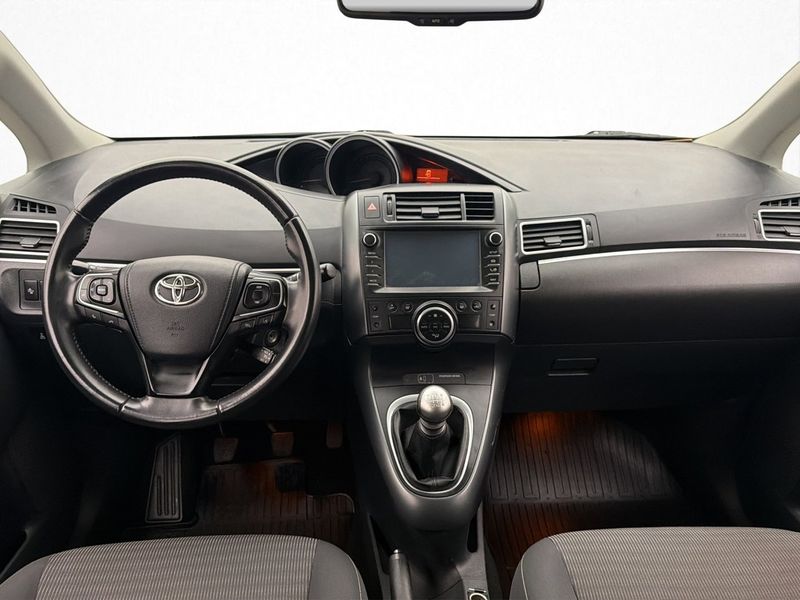 Toyota Verso bild 12