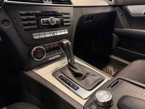 Mercedes C220 bild 9