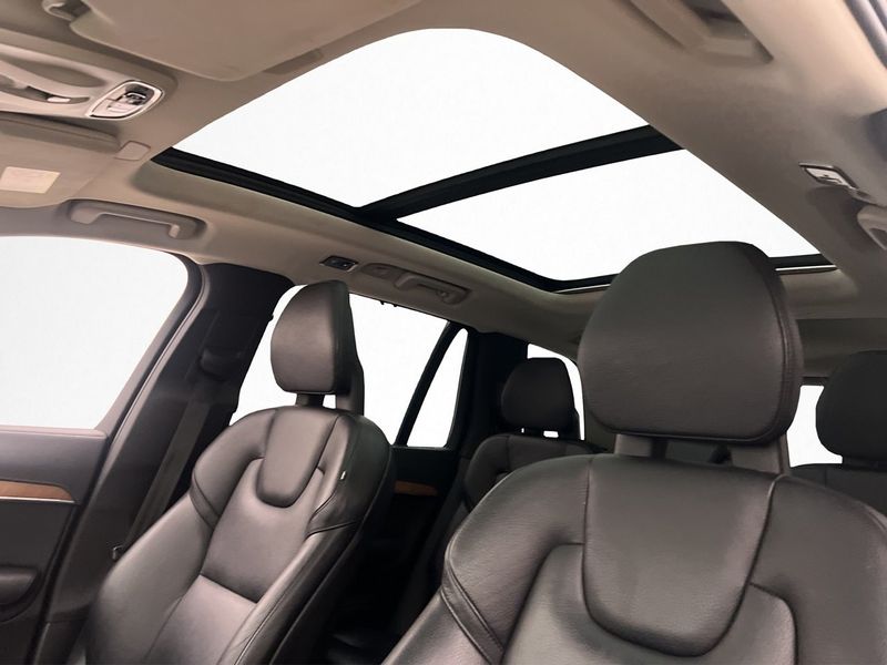 Volvo XC90 bild 19
