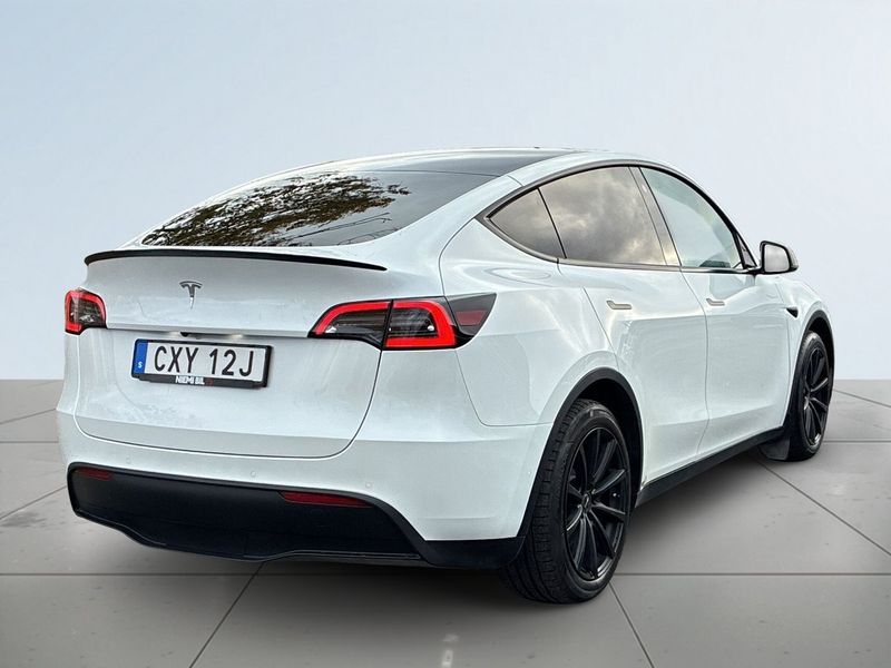 Tesla Model Y bild 6
