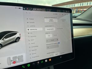Tesla Model Y bild 22