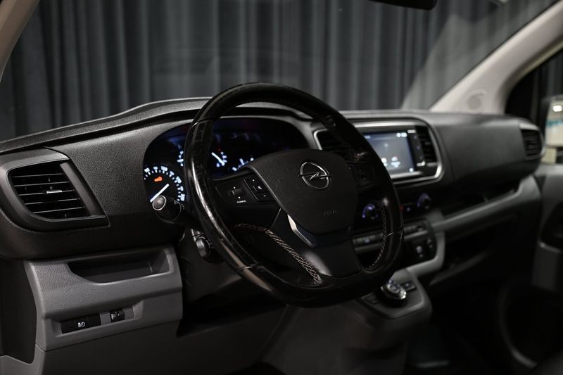 Opel Vivaro bild 13