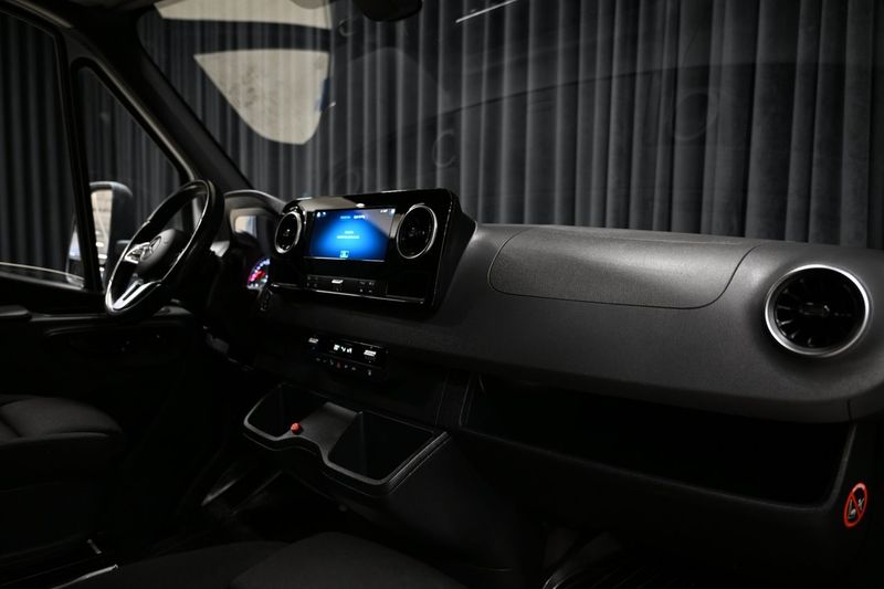 Mercedes Sprinter bild 27
