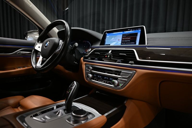 BMW 730 bild 13
