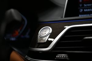 BMW 730 bild 38