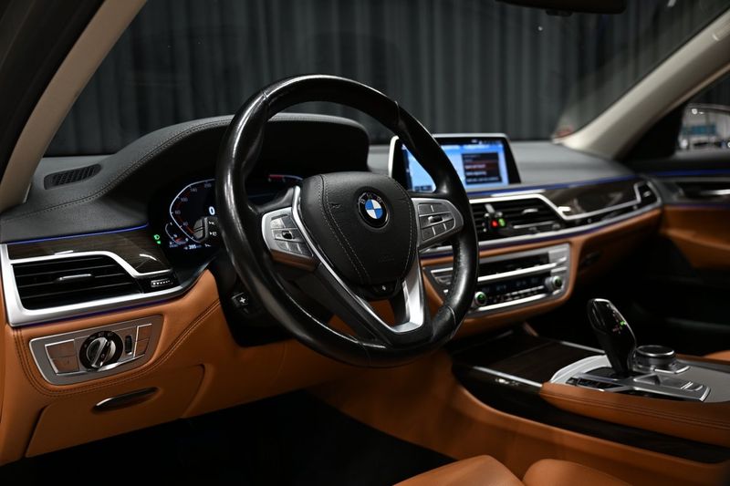 BMW 730 bild 10