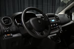 Renault Trafic bild 17