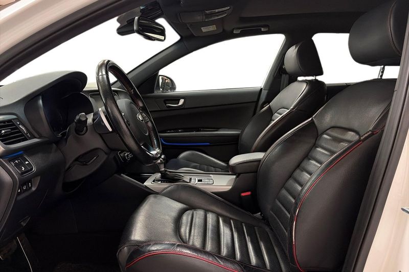Kia Optima bild 12