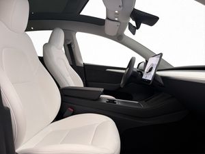 Tesla Model Y bild 12