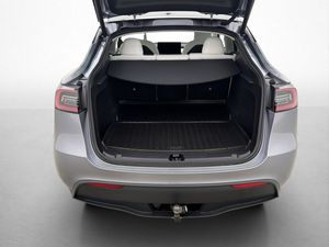 Tesla Model Y bild 10