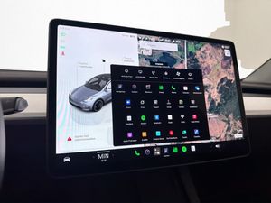 Tesla Model Y bild 21
