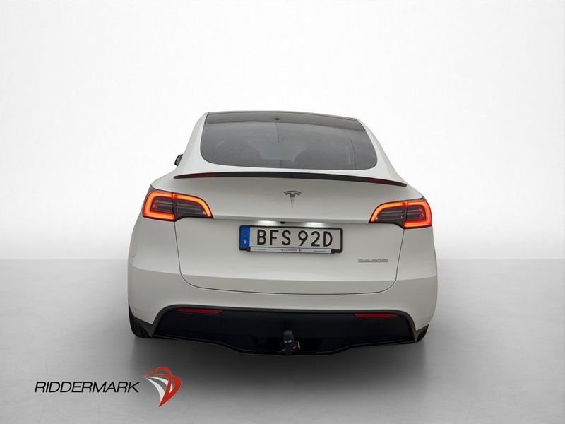 Tesla Model Y bild 8