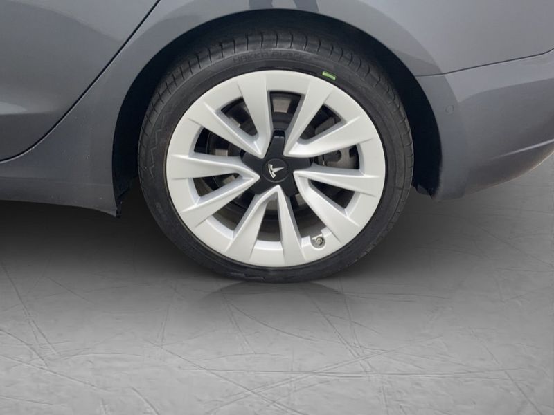 Tesla Model 3 bild 30