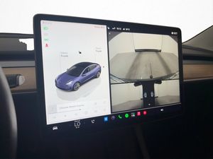 Tesla Model 3 bild 25