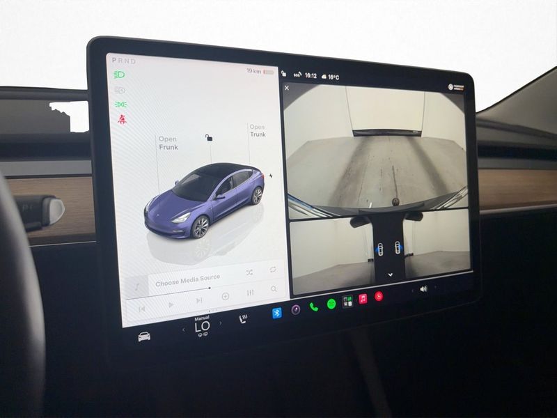 Tesla Model 3 bild 25