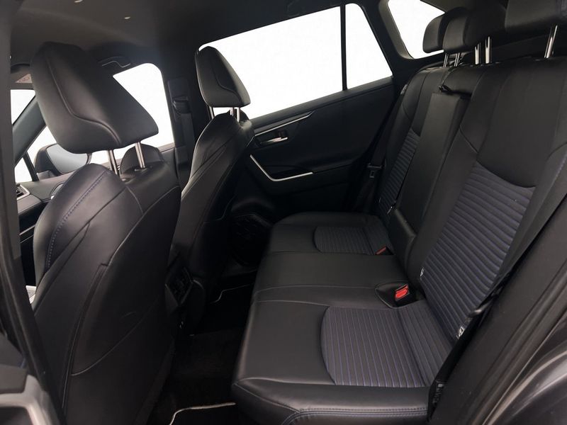 Toyota RAV4 bild 24