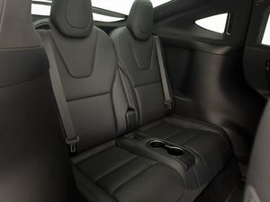 Tesla Model X bild 37