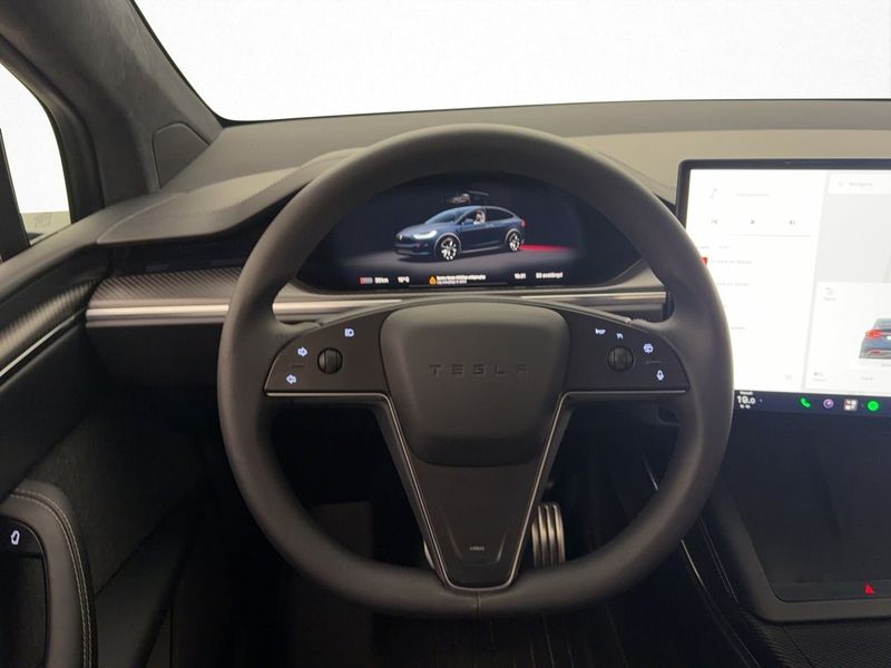 Tesla Model X bild 14
