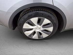 Tesla Model Y bild 34