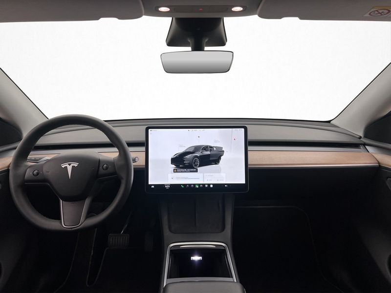 Tesla Model Y bild 24