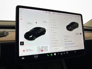 Tesla Model 3 bild 21