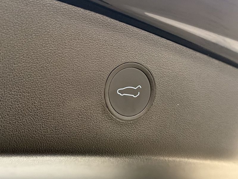 Tesla Model 3 bild 30