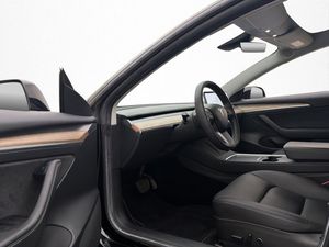 Tesla Model 3 bild 10