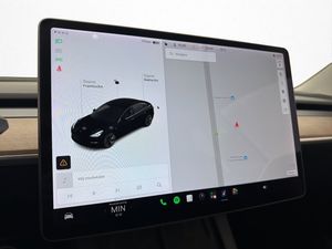 Tesla Model 3 bild 18