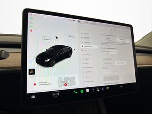 Tesla Model 3 bild 20
