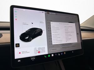Tesla Model 3 bild 22