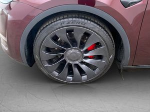 Tesla Model Y bild 32