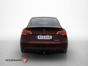 Tesla Model Y bild 8