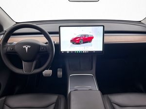 Tesla Model Y bild 26