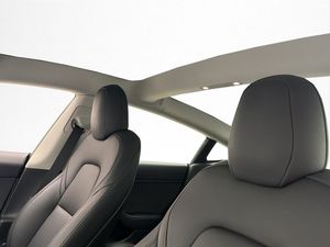 Tesla Model 3 bild 12