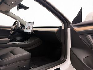 Tesla Model 3 bild 27