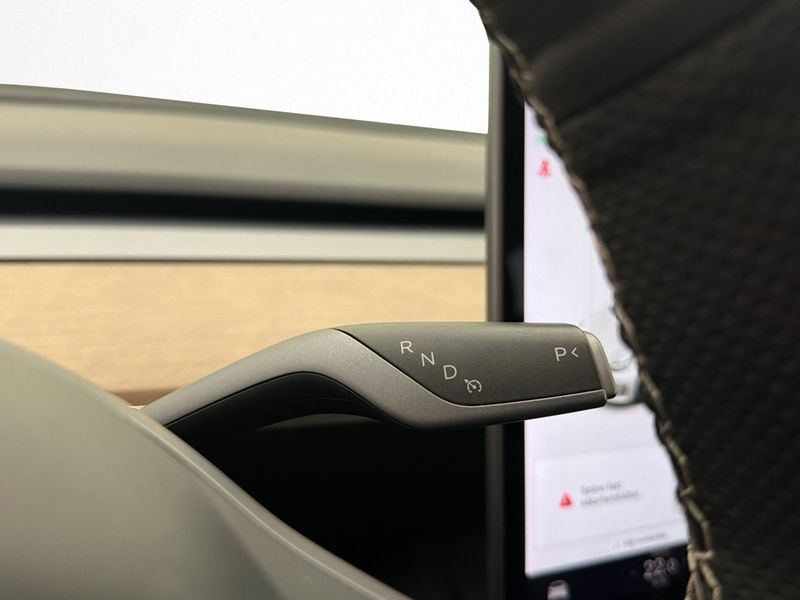 Tesla Model 3 bild 16