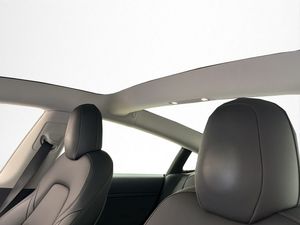 Tesla Model 3 bild 12
