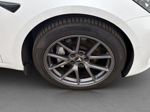 Tesla Model 3 bild 34