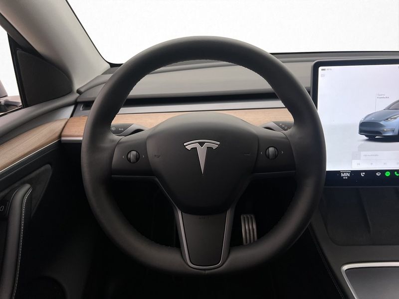Tesla Model Y bild 14