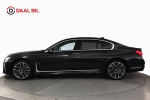 BMW 745 bild 9