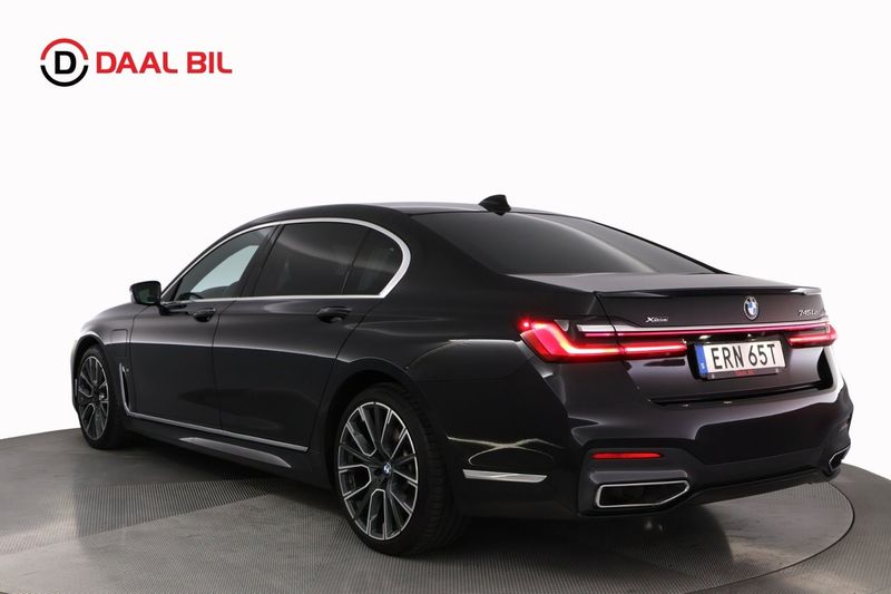 BMW 745 bild 8