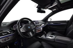 BMW 745 bild 11