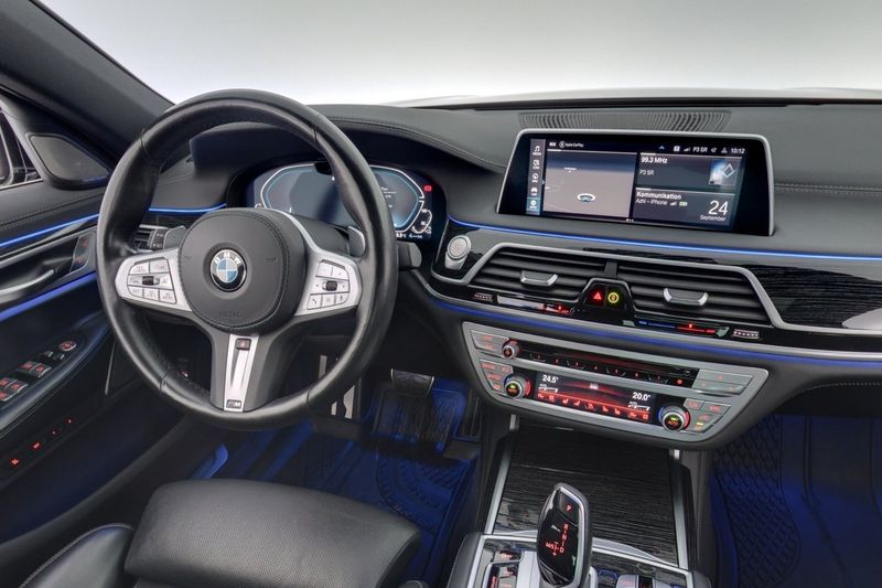 BMW 745 bild 15