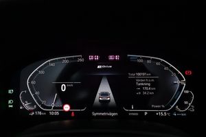 BMW 745 bild 16