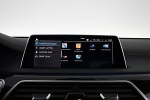 BMW 745 bild 18